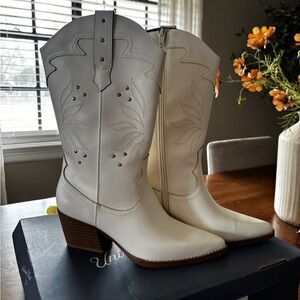 Women's White Western Boots
